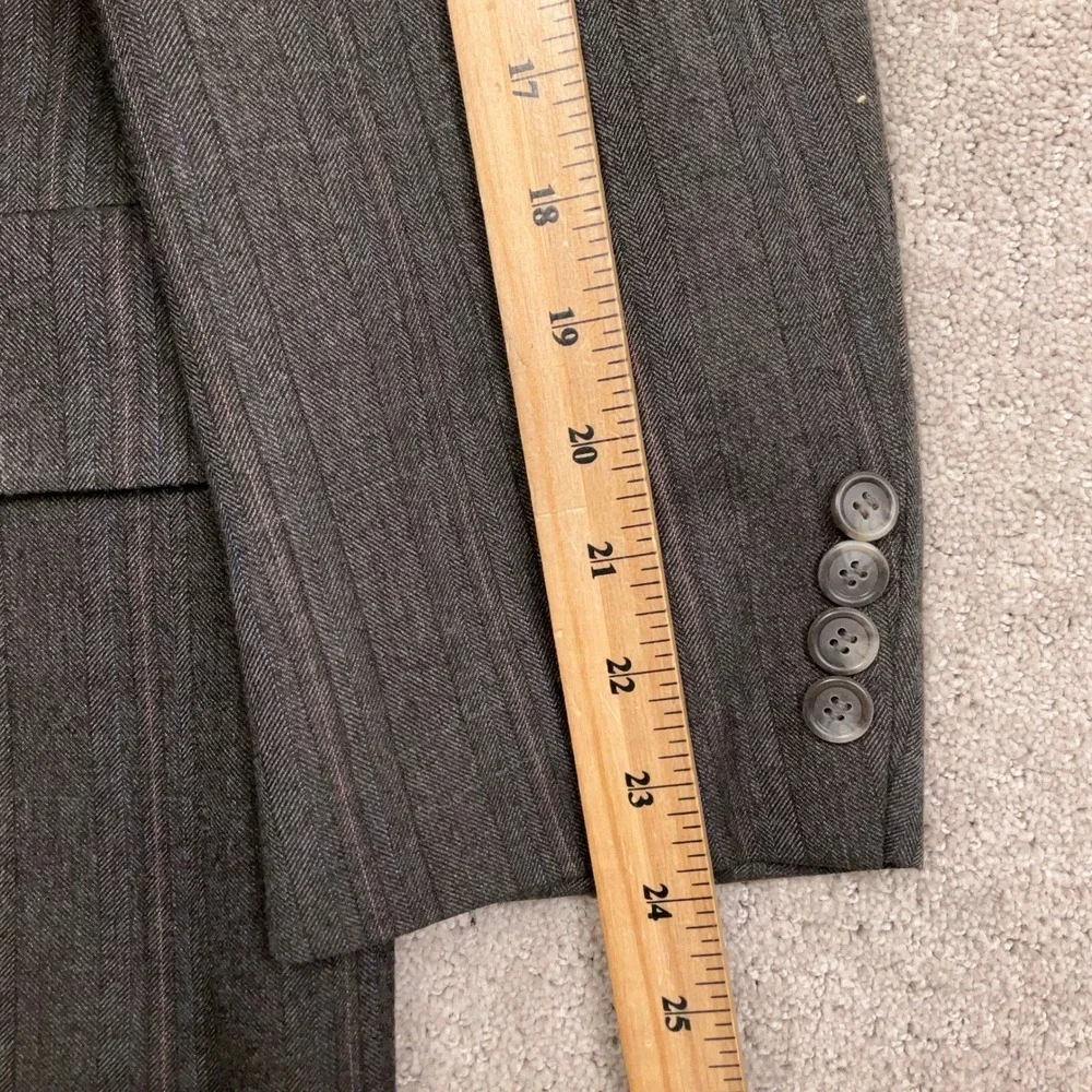 Hart Schaffner Marx Suit Mens 44R Gray Herringbone Pinstripe Heritage Career‎